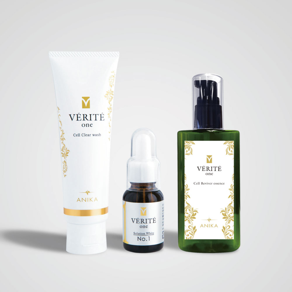 VERITE one Presented by ANIKA VERITE one Presented by ANIKA